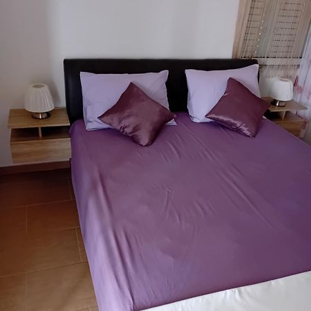 Appartement Apatmani Peternel à Vir Extérieur photo