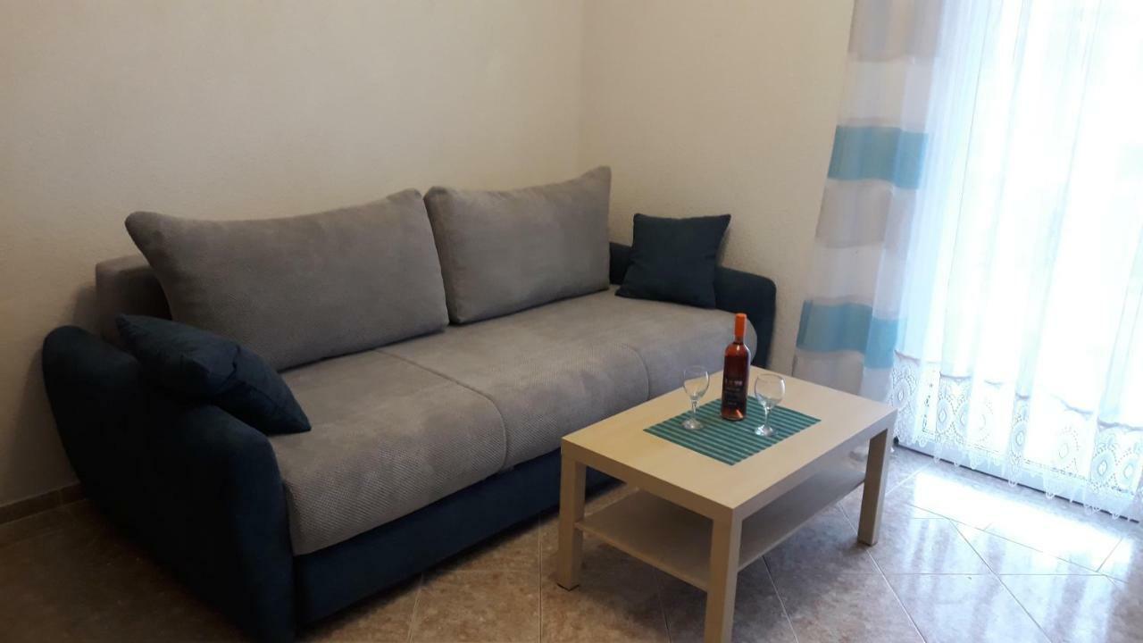 Appartement Apatmani Peternel à Vir Extérieur photo